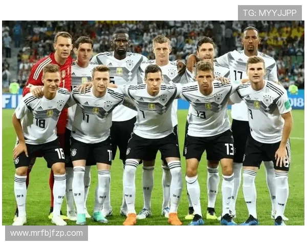 重温90德国世界杯阵容的辉煌与传奇征程深度解析五星战车荣耀岁月