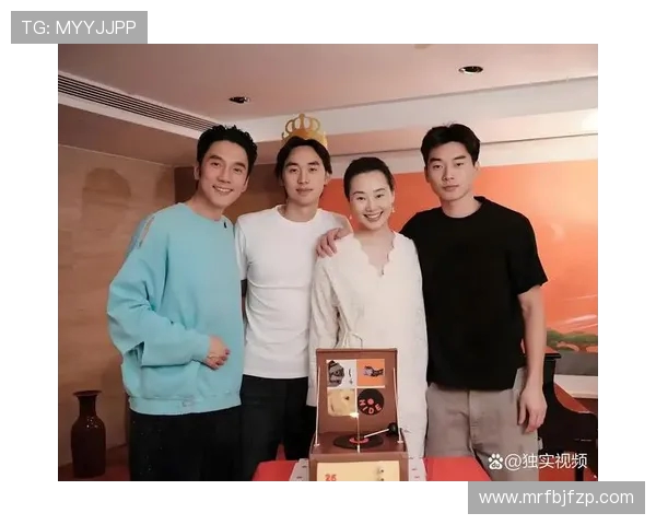 卡瓦尼迎来39岁生日曼联官方社交平台送上温馨祝福与回忆